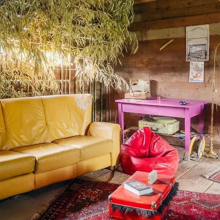 Vintage Loving House Camping *